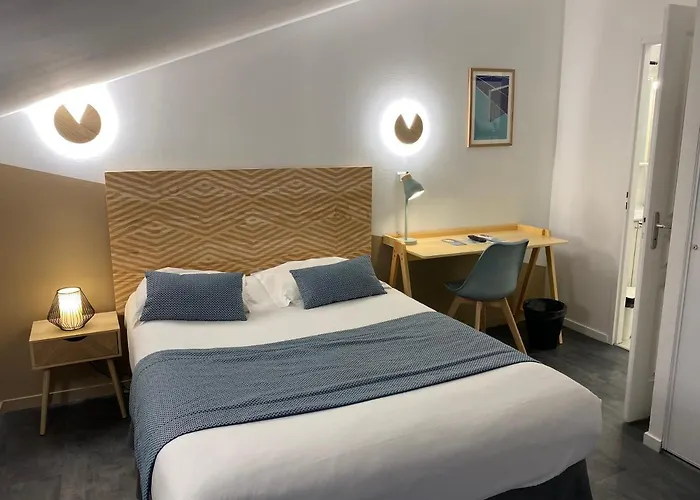 Lyo - Centre Perrache Hotel
