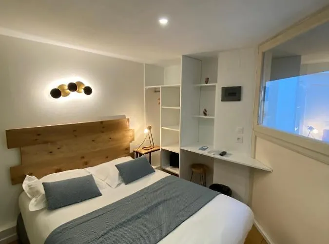 Lyo - Centre Perrache Hotel