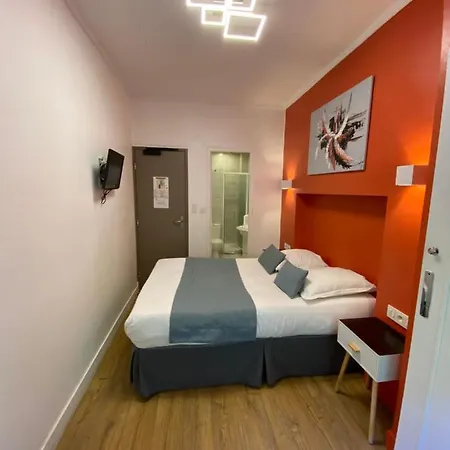 Lyo - Centre Perrache Hotel 2*