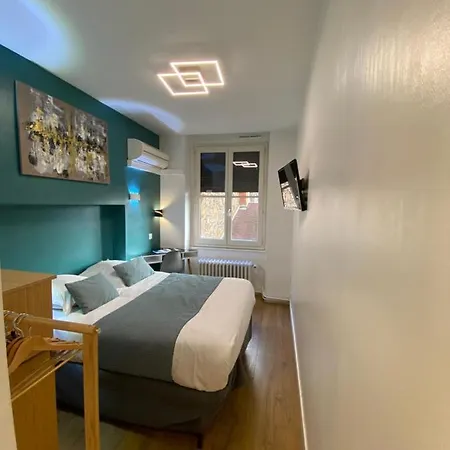 Lyo - Centre Perrache Hotel