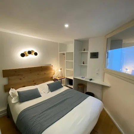 Lyo - Centre Perrache Hotel